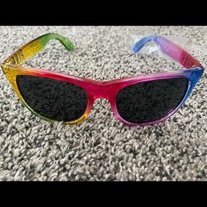 VS Pink Sunglasses - Multicolored
